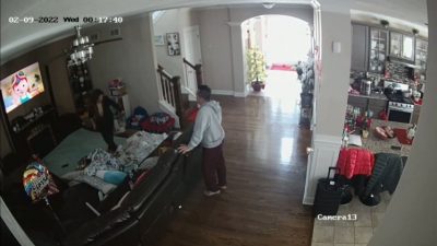 เร็วๆ หน่อยเดียวมีคนมาเห็น