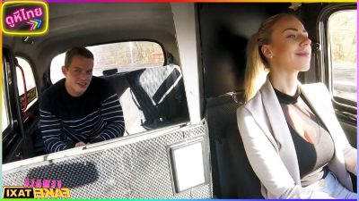 หนังโป๊ฝรั่ง Female Fake Taxi ผู้โดยสารผู้ชายคนนี้ เป็นทหารเก่า เขาเย็ดได้ดุเดือดมาก เย็ดในรถสุดโหดแตกใน