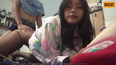 คลิปหลุดไทย วัยรุ่นตั้งกล้องถ่ายไว้แล้วเอามาปล่อยตอนเลิกกัน แอ่นหีให้ผัวเย็ดท่าหมา กระแทกรัวๆจนเสร็จ….