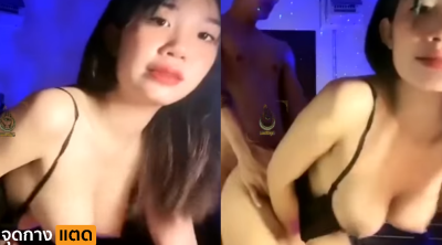 หลุด  วัยรุ่นทางบ้าน เย็ดกับแฟน หน้ากระจก โดนแฟนตั้งกล้อง อัดคลิปไว้เสียวๆ แฟนจับซอยท่าหมา นมน้องเด้ง ตามจังหวะกระแทกควย นมขาวๆ หัวนมเหมือนยังไม่ได้ผ่านผู้ชายมาเยอะ ซิงๆ….