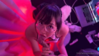 คลิปหลุด น้องกวาง ส่งตรงจากโอนลี่แฟน Onlyfans ใส่ชุดเซ็กซี่ยั่วเย็ด แล้วโม๊กควยให้แฟนอย่างเด็ด โดนชักแตกใส่เต็มหน้า