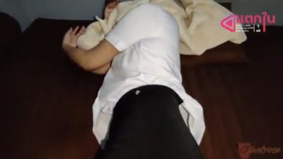 คลิปโป๊นักศึกษา XNXX โดนแฟนหนุ่มลากมาเย็ดถึงห้อง หุ่นดีขาวเนียนหีสวย โดนจับเย็ดสดหีแรงๆ ผัวจัดหนักซอยถี่ๆใส่หีรัวๆ จนต้องชักมาแตกนอก