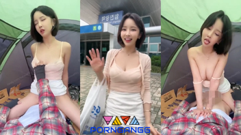 คลิปโป๊เกาหลี sunwall95 สาวเกาหลีเงี่ยนร่านหีจับคนไร้บ้านมาเย็ดที่เต็นเสียวๆ โดนจับชดน้ำเงี่ยนเสียวๆ ก่อนขึ้นคร่อมขย่มโยกเย็ดถี่น้ำแตกคารู